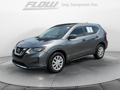 Used 2020 Nissan Rogue S FWD image 4