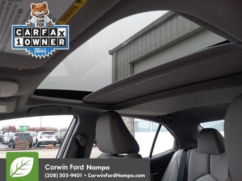 Used 2024 Toyota Camry SE image 23