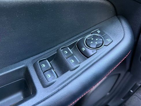 Certified 2022 Ford Edge ST-Line image 31