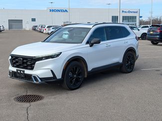 Used 2025 Honda CR-V Sport Touring video 2