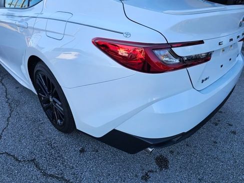 Used 2026 Toyota Camry SE FWD image 13