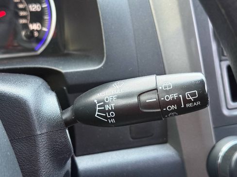 Used 2010 Honda CR-V LX image 30