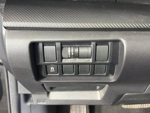 Used 2020 Subaru Impreza Premium w/ Popular Package #2 image 25