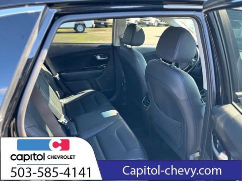 Used 2022 Kia Niro Touring Special Edition image 17