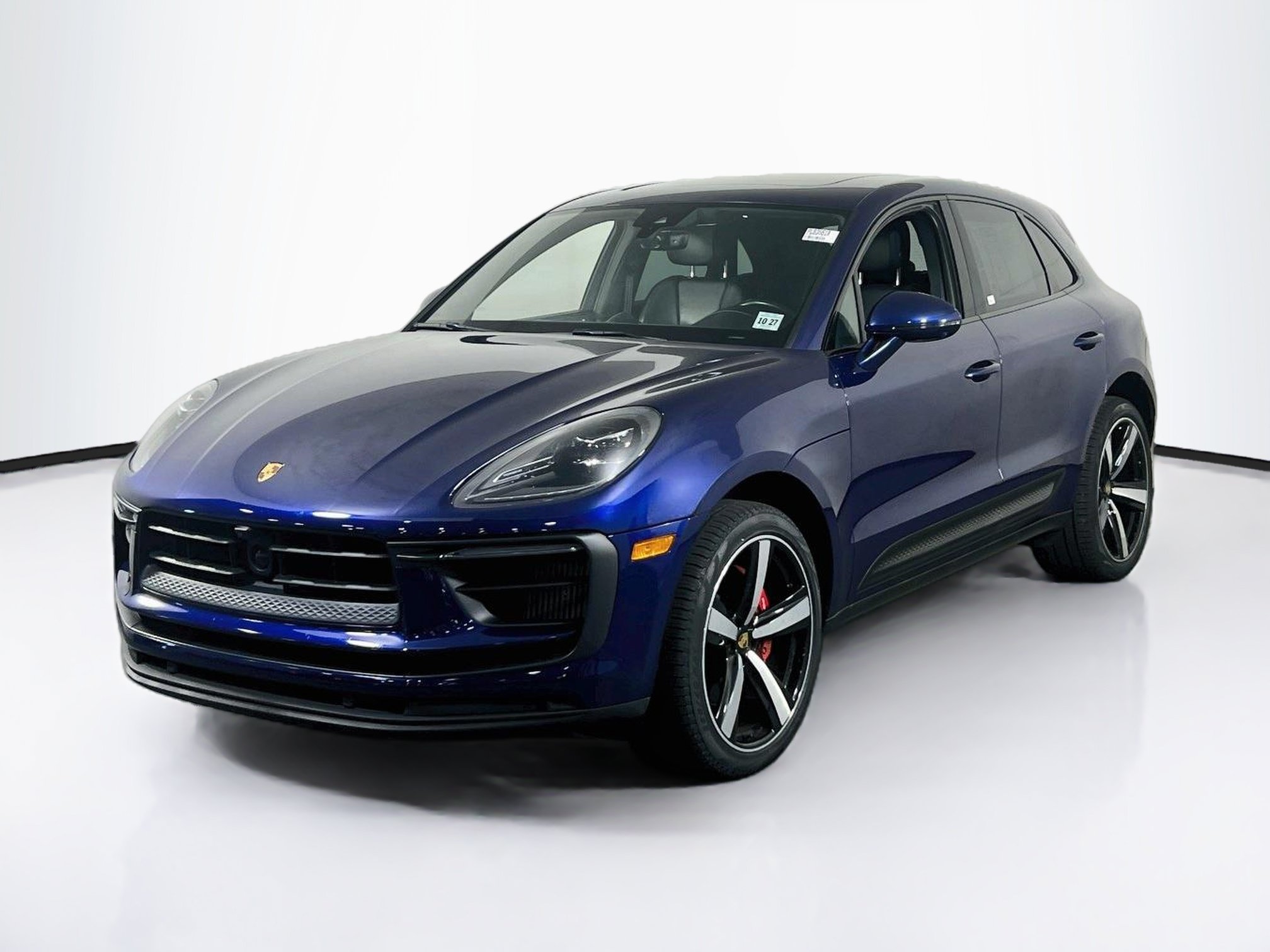 Used 2023 Porsche Macan S AWD/4WD image 1