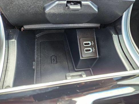 Used 2019 Ford Edge Titanium AWD/4WD image 29