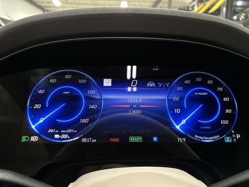 Certified 2023 Mercedes-Benz EQS 580 4MATIC Sedan image 19