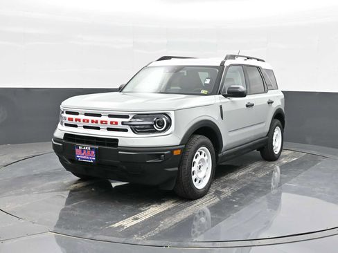 New 2024 Ford Bronco Sport Heritage w/ Heritage Convenience Package image 3