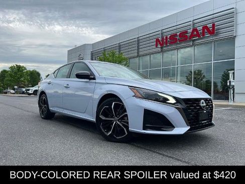Certified 2023 Nissan Altima 2.5 SR AWD/4WD image 3