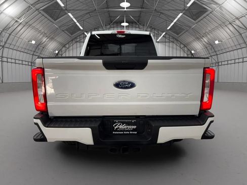Used 2024 Ford F250 XLT w/ FX4 Off-Road Package AWD/4WD image 4