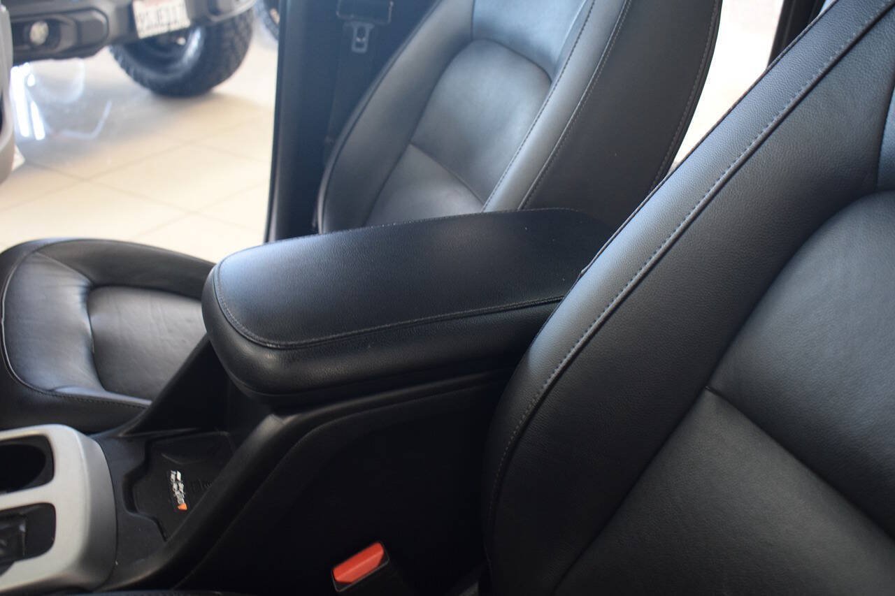 Used 2018 Chevrolet Colorado ZR2 AWD/4WD image 42