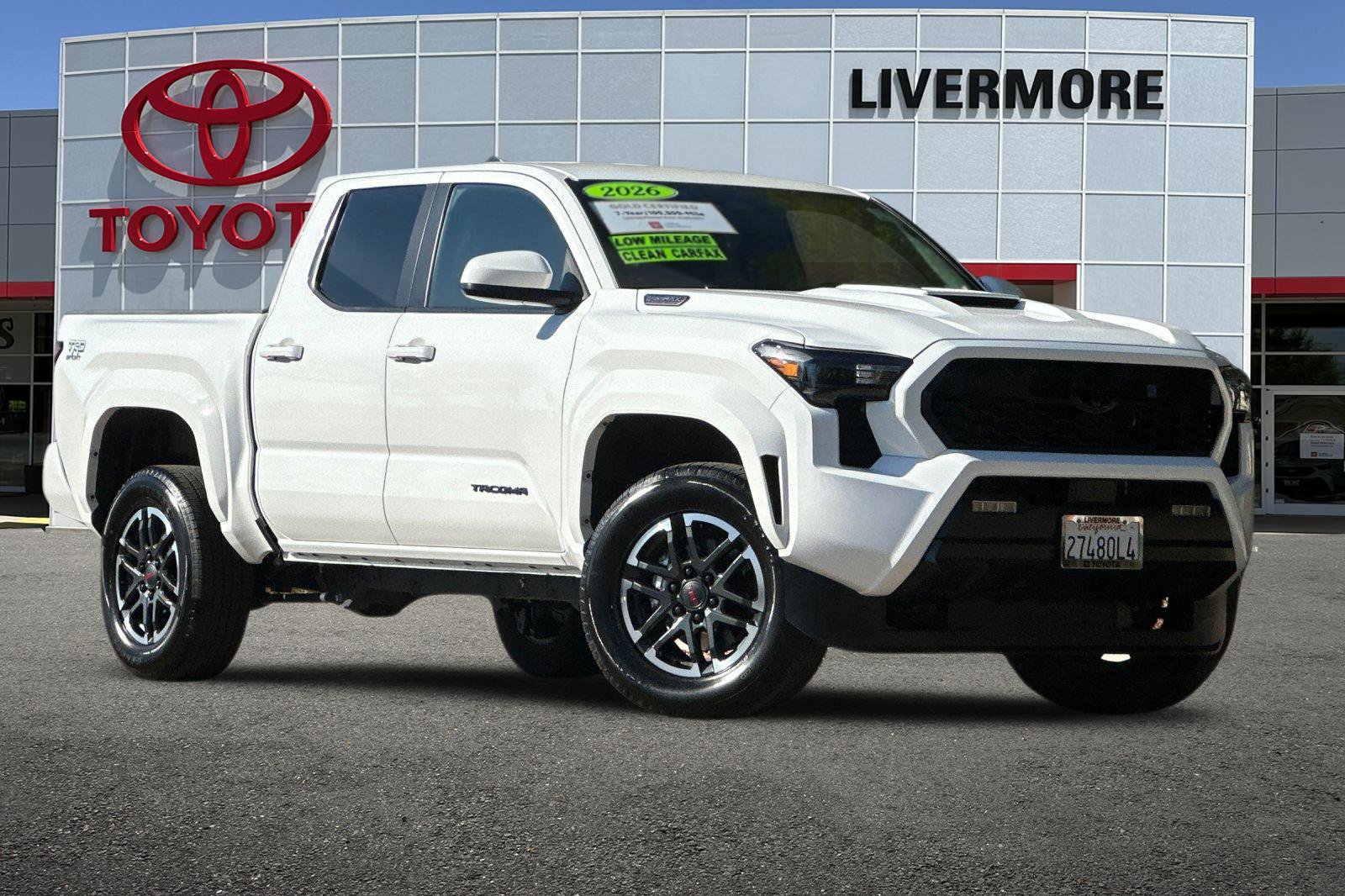 Certified 2026 Toyota Tacoma TRD Sport AWD/4WD image 2