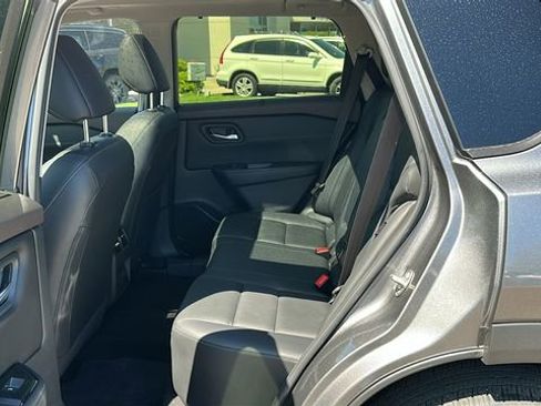 Certified 2023 Nissan Rogue SL w/ SL Premium Package AWD/4WD image 24