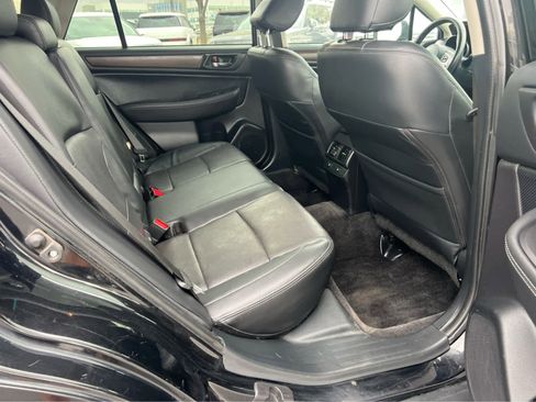 Used 2015 Subaru Outback 2.5i Limited image 23