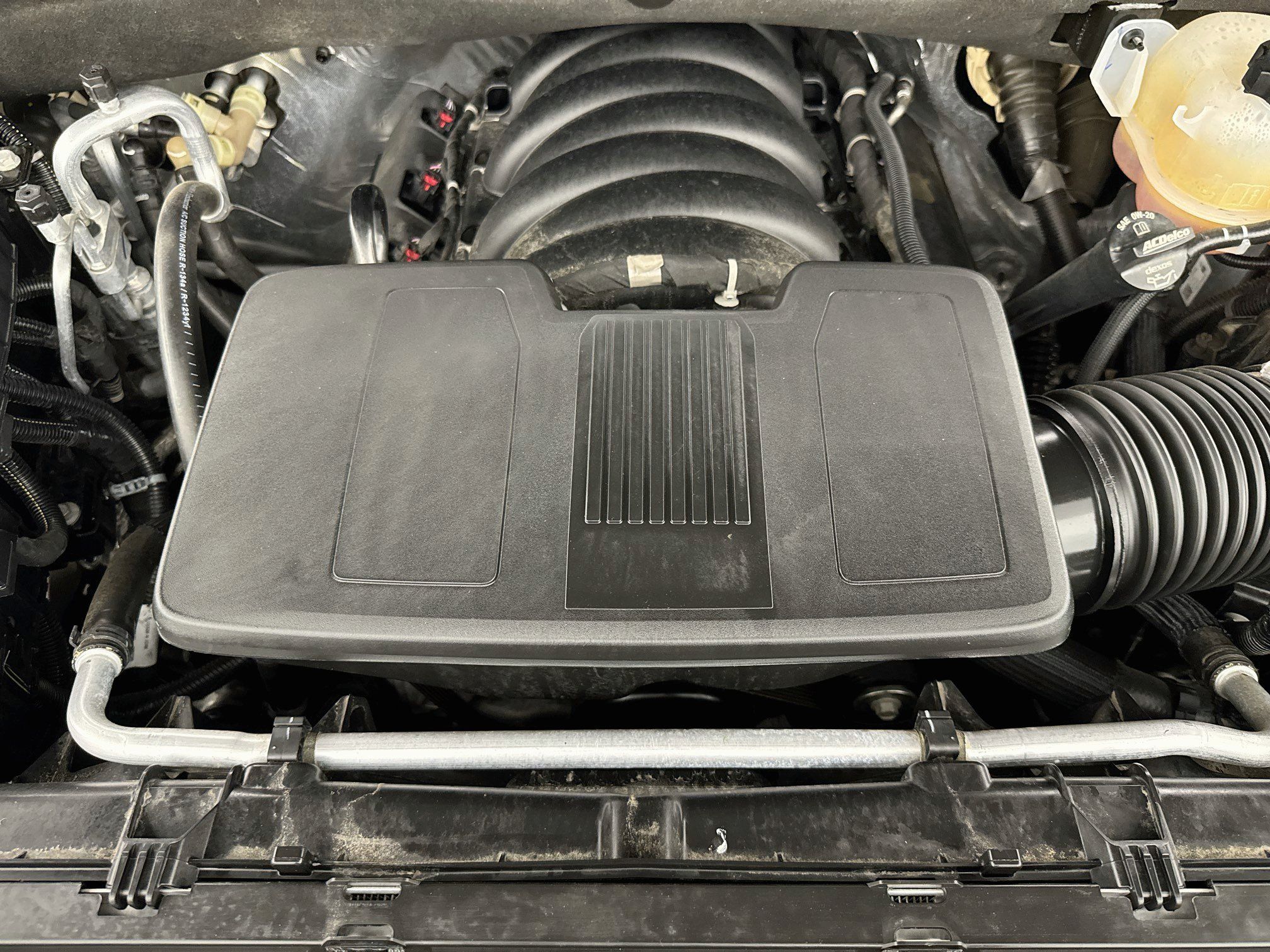 Used 2025 GMC Yukon Denali AWD/4WD image 36