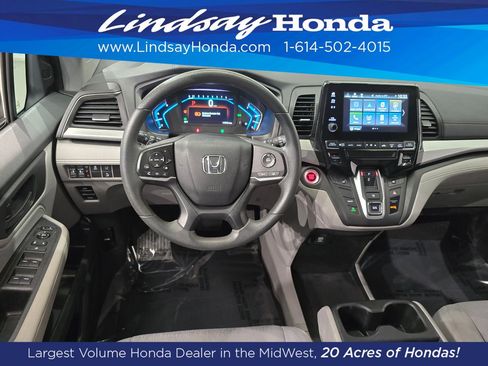 Used 2019 Honda Odyssey EX image 16