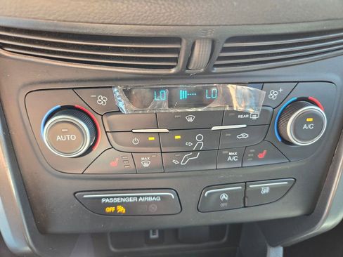Used 2019 Ford Escape SEL FWD image 23