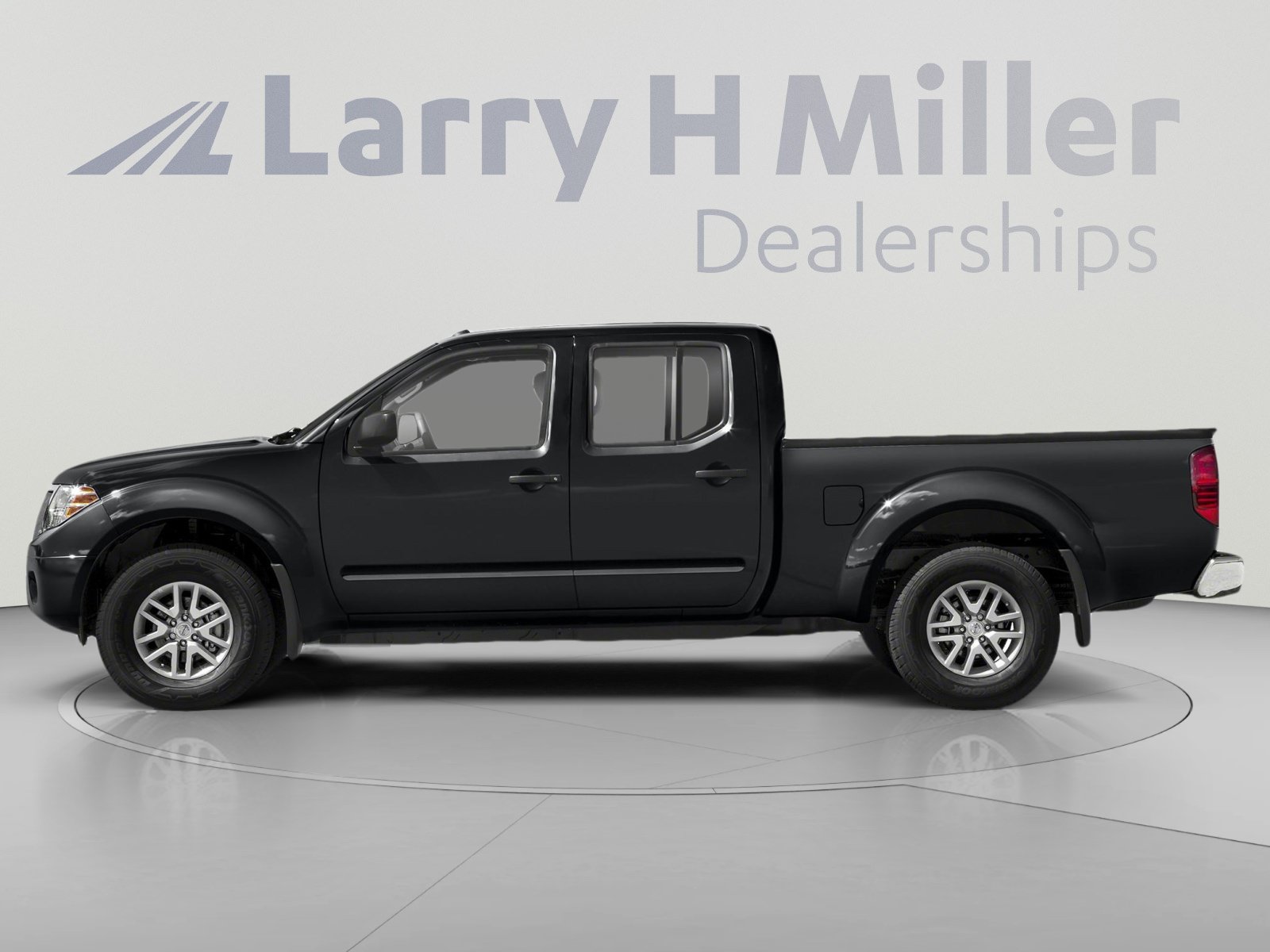 Used 2019 Nissan Frontier SV AWD/4WD image 3