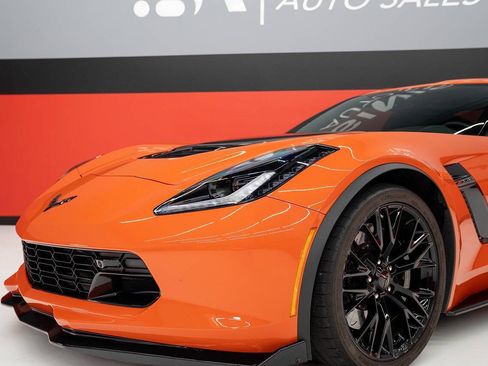 Used 2019 Chevrolet Corvette Z06 RWD image 5