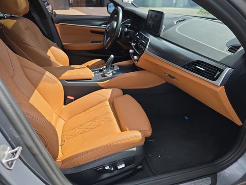 Used 2023 BMW 530i w/ M Sport Package RWD image 35