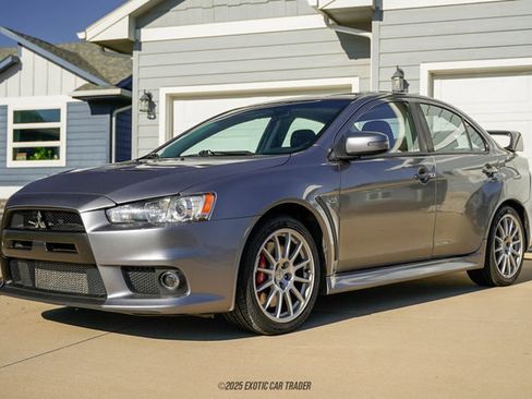 Used 2015 Mitsubishi Lancer Evolution GSR image 14