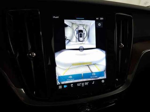 New 2025 Volvo V60 B5 Cross Country Plus w/ Protection Package Premier image 23
