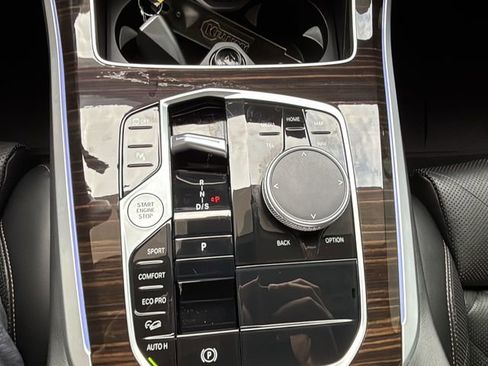 Used 2024 BMW X5 xDrive40i w/ Premium Package image 25