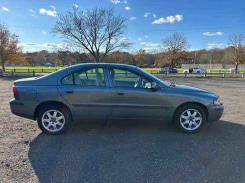 Used 2002 Volvo S60 2.4T image 6