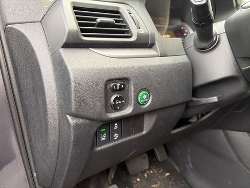 Used 2017 Honda Pilot EX-L image 12