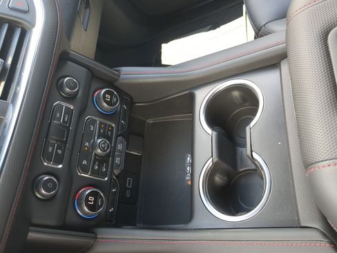 Used 2024 Chevrolet Tahoe RST w/ Luxury Package AWD/4WD image 19