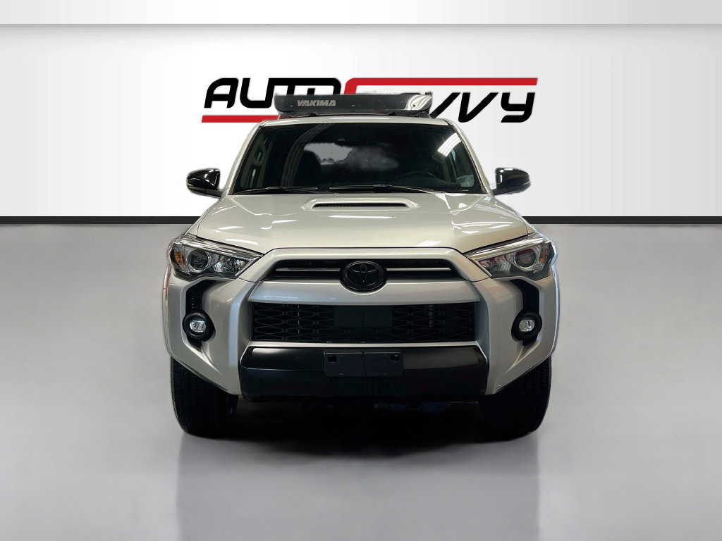 Used 2021 Toyota 4Runner Venture w/ Moonroof Package AWD/4WD image 2