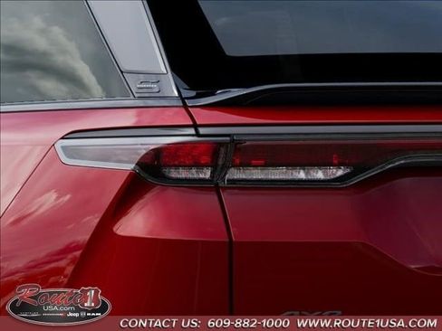 New 2025 Jeep Wagoneer S Limited image 10