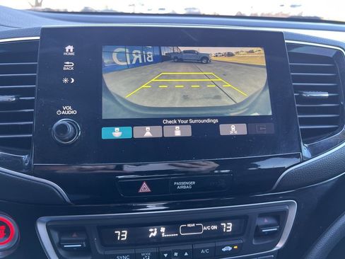 Used 2019 Honda Pilot Touring image 13