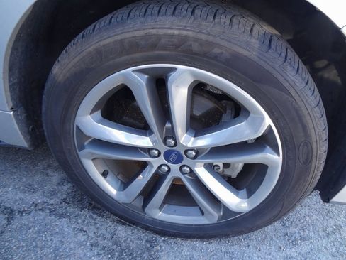 Used 2015 Ford Edge Sport w/ Equipment Group 401A image 14