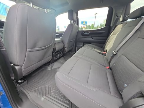 Used 2023 Chevrolet Silverado 1500 LT Trail Boss w/ Protection Package AWD/4WD image 13
