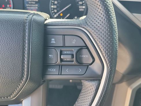 Used 2025 Toyota Tundra SR5 w/ SR5 Premium Package AWD/4WD image 22