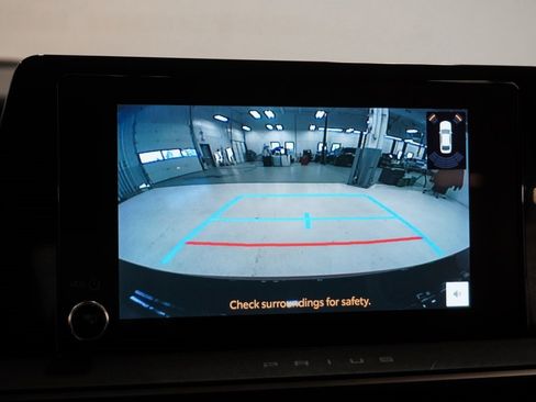 Used 2024 Toyota Prius XLE image 24