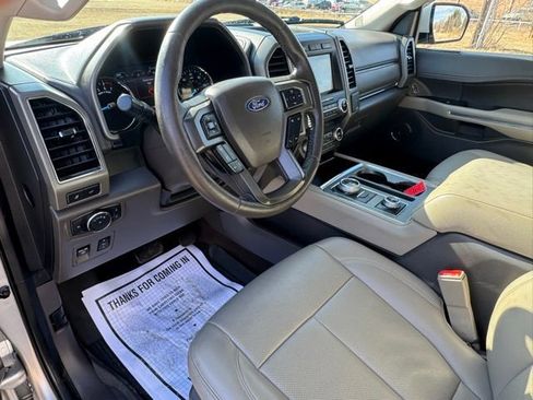 Used 2019 Ford Expedition XLT w/ Equipment Group 202A image 16