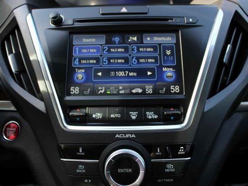 Used 2017 Acura MDX FWD image 22