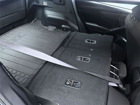 Used 2019 Subaru Impreza 2.0i Premium image 25
