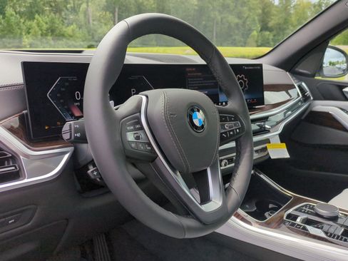 Used 2026 BMW X5 xDrive40i AWD/4WD image 17