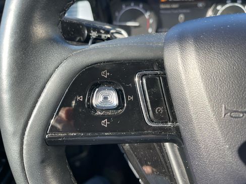 Used 2021 Lincoln Corsair AWD w/ Equipment Group 101A image 11