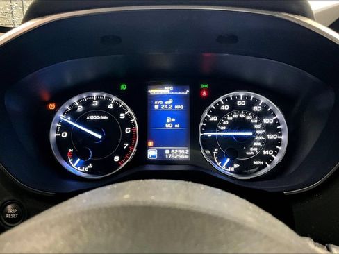 Used 2021 Subaru Ascent Limited w/ Technology Package AWD/4WD image 13