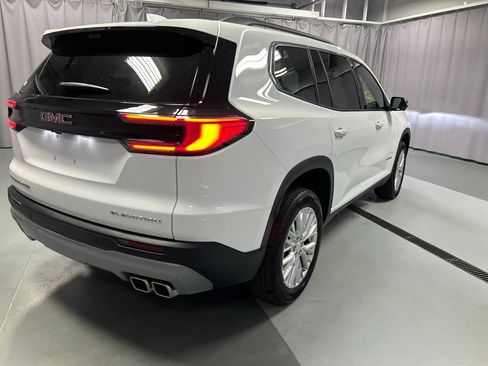 New 2026 GMC Acadia Elevation w/ Elevation Premium Package image 7