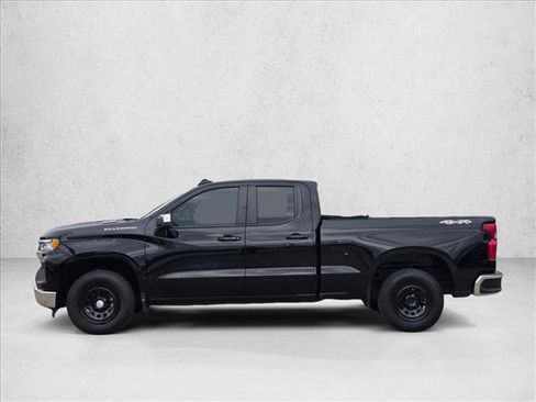 Used 2022 Chevrolet Silverado 1500 LT image 8