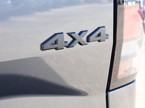 New 2026 Nissan Frontier SV w/ All-Weather Content Package image 11