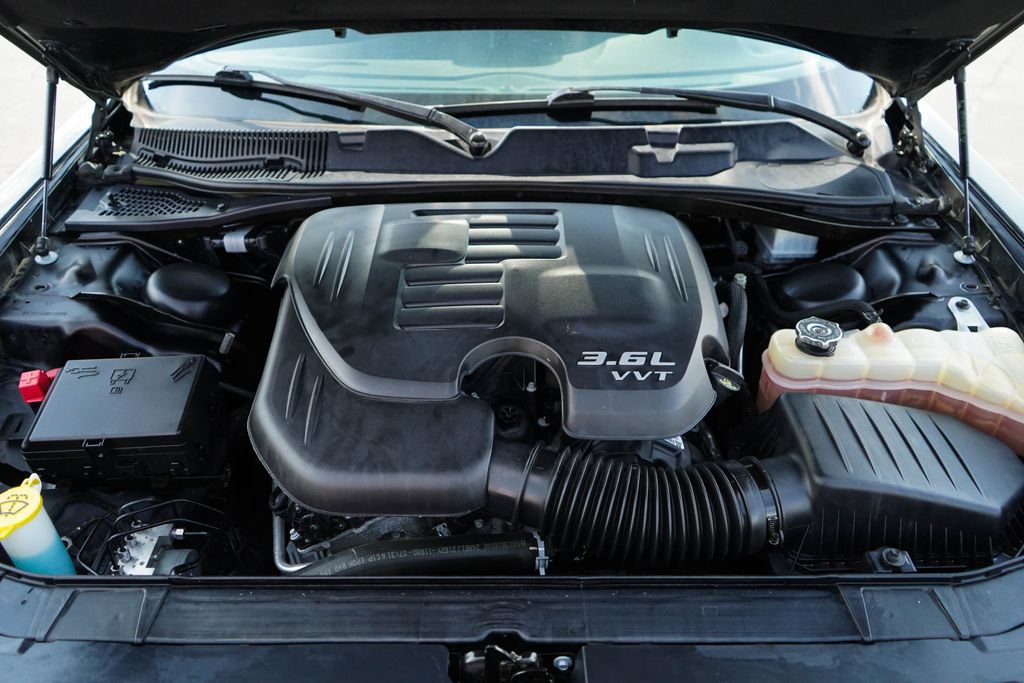 Used 2022 Dodge Challenger GT RWD image 14