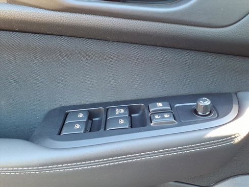 Used 2019 Subaru Outback 2.5i image 13