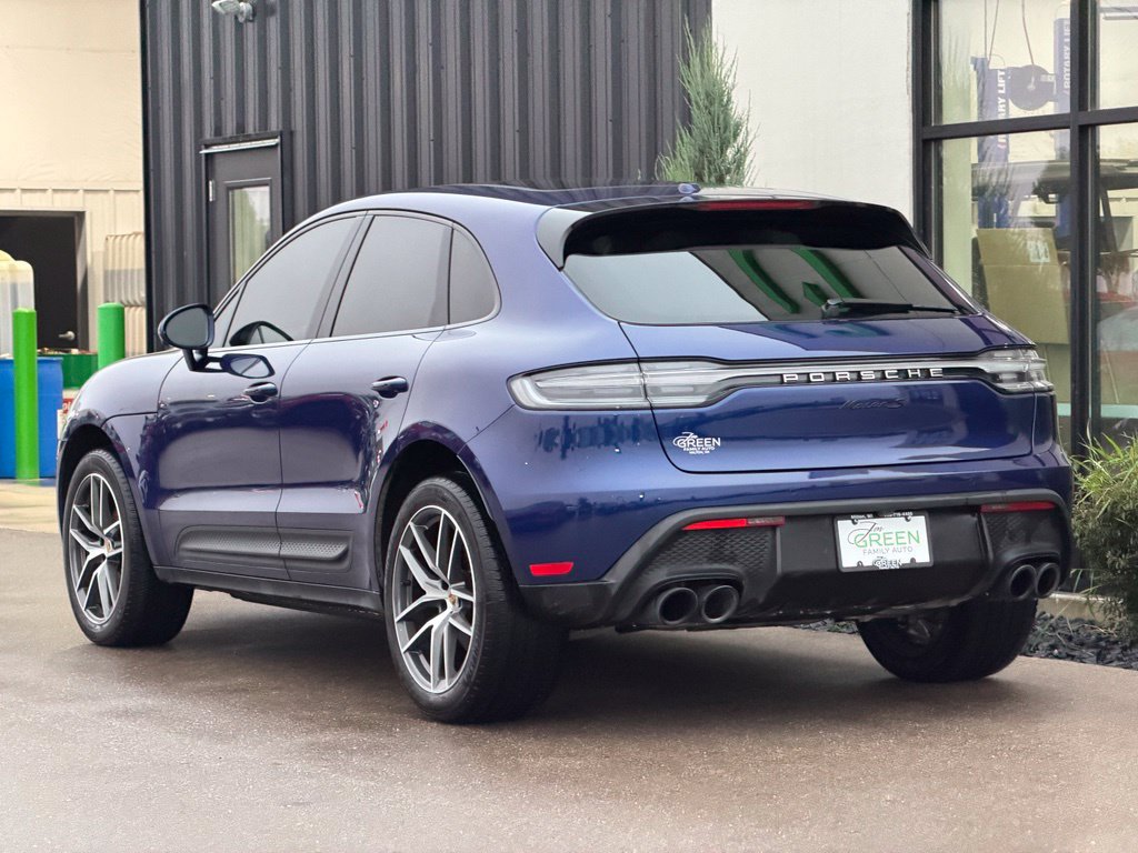 Used 2024 Porsche Macan S AWD/4WD image 3