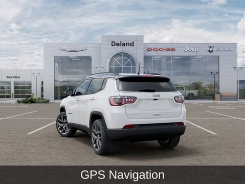 New 2026 Jeep Compass Limited w/ Sun, Sound & Navigation Group AWD/4WD image 4
